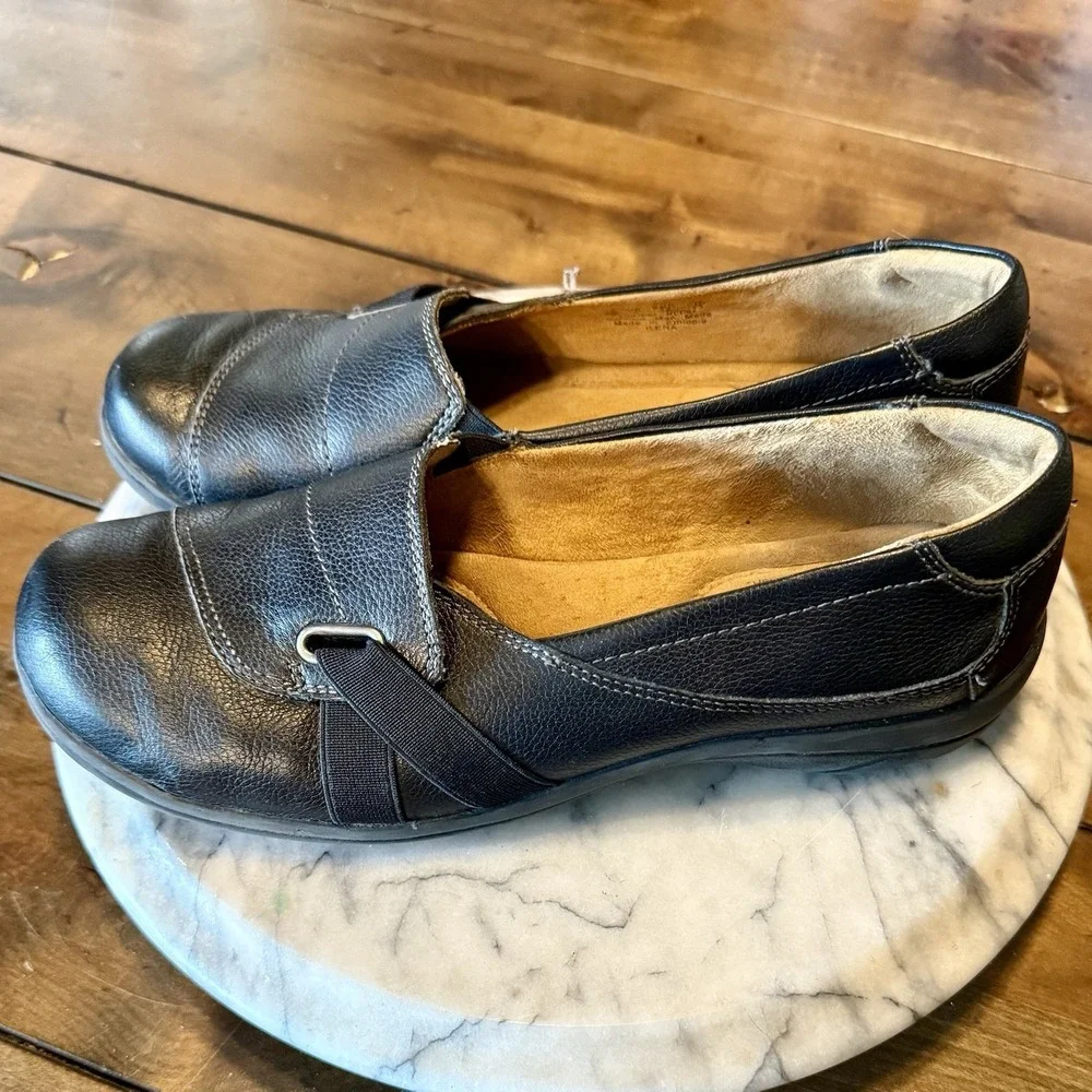 Natural Soul Ilena Slip-On Loafers Black Pebble Leather Comfort Shoes Sz 8 EU 38